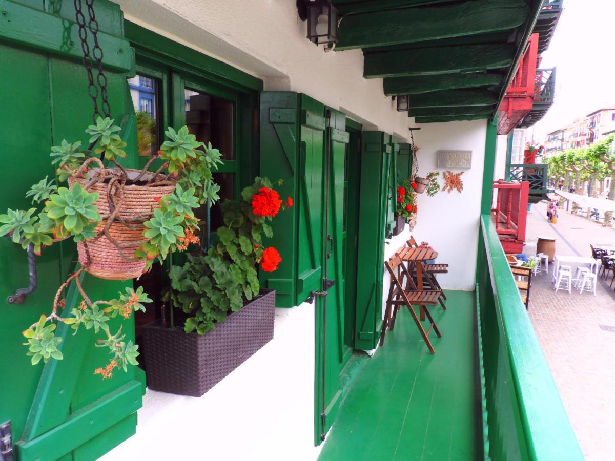 Marinelarena Apartment Hondarribia Ngoại thất bức ảnh